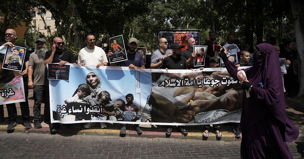 Protesters in Jaffa demand humanitarian aid for Gaza, end to war | Africanews