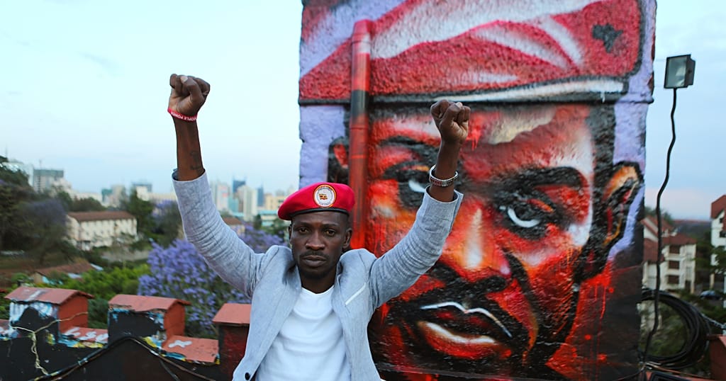 Uganda: Police disrupt Bobi Wine's election campaigns | Africanews